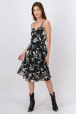 Vestido midi tirantes flores sold by Shasa