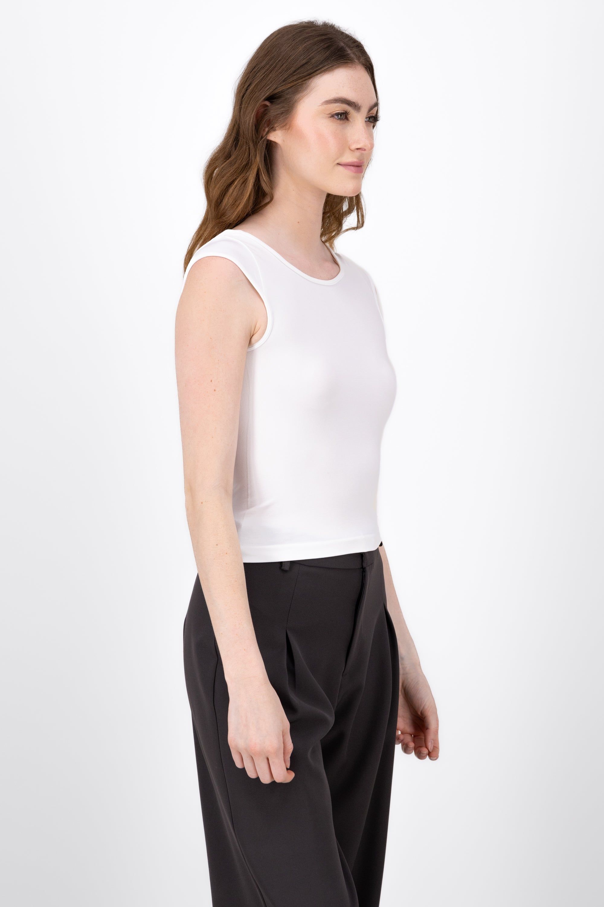 Top Seamless Liso De Espalda Descubierta sold by Shasa product image thumbnail 3