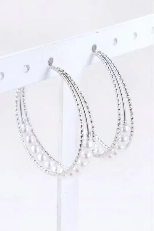 Arracadas Perlas sold by Shasa