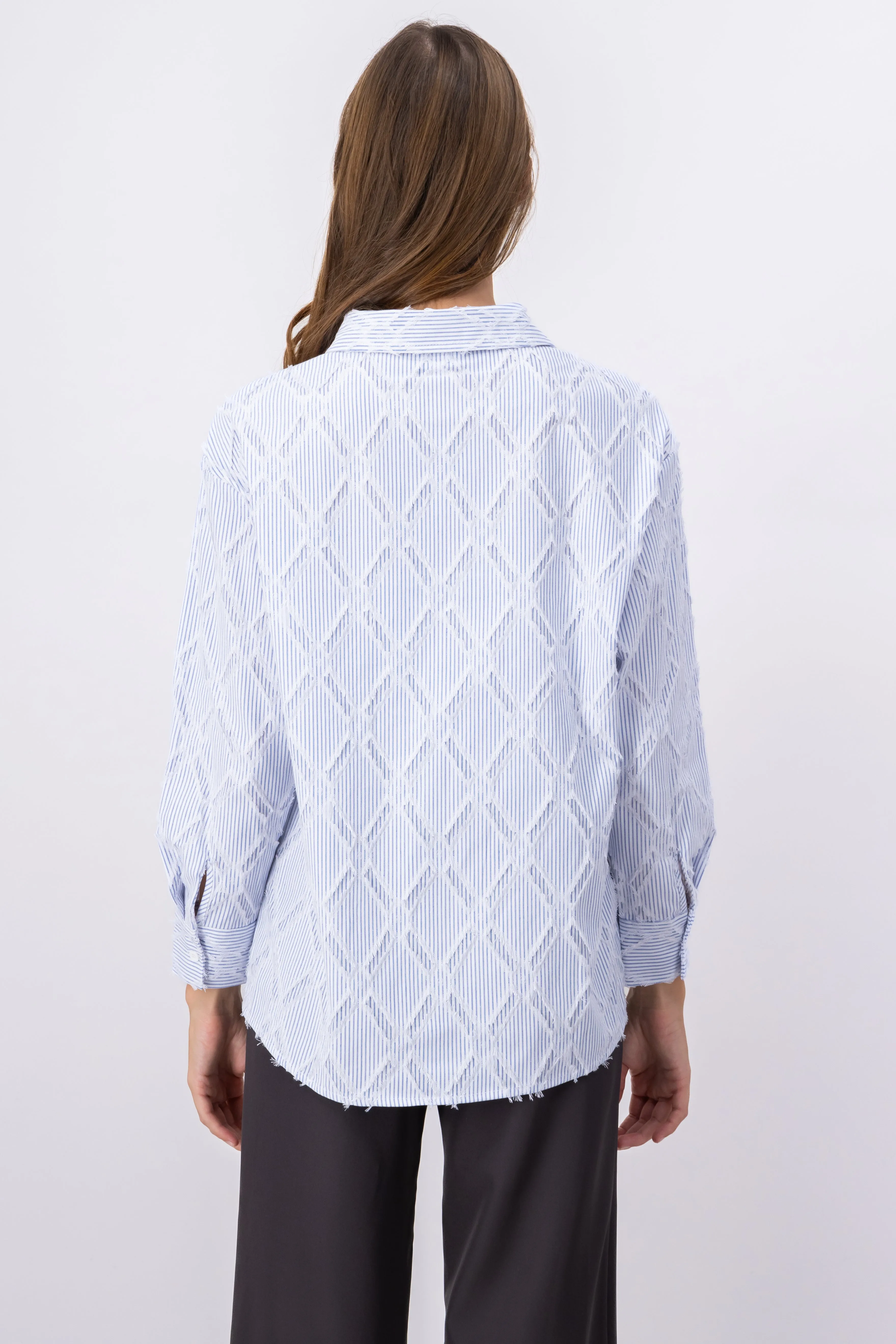 Camisa texturizada rombos flecos sold by Shasa product image thumbnail 4