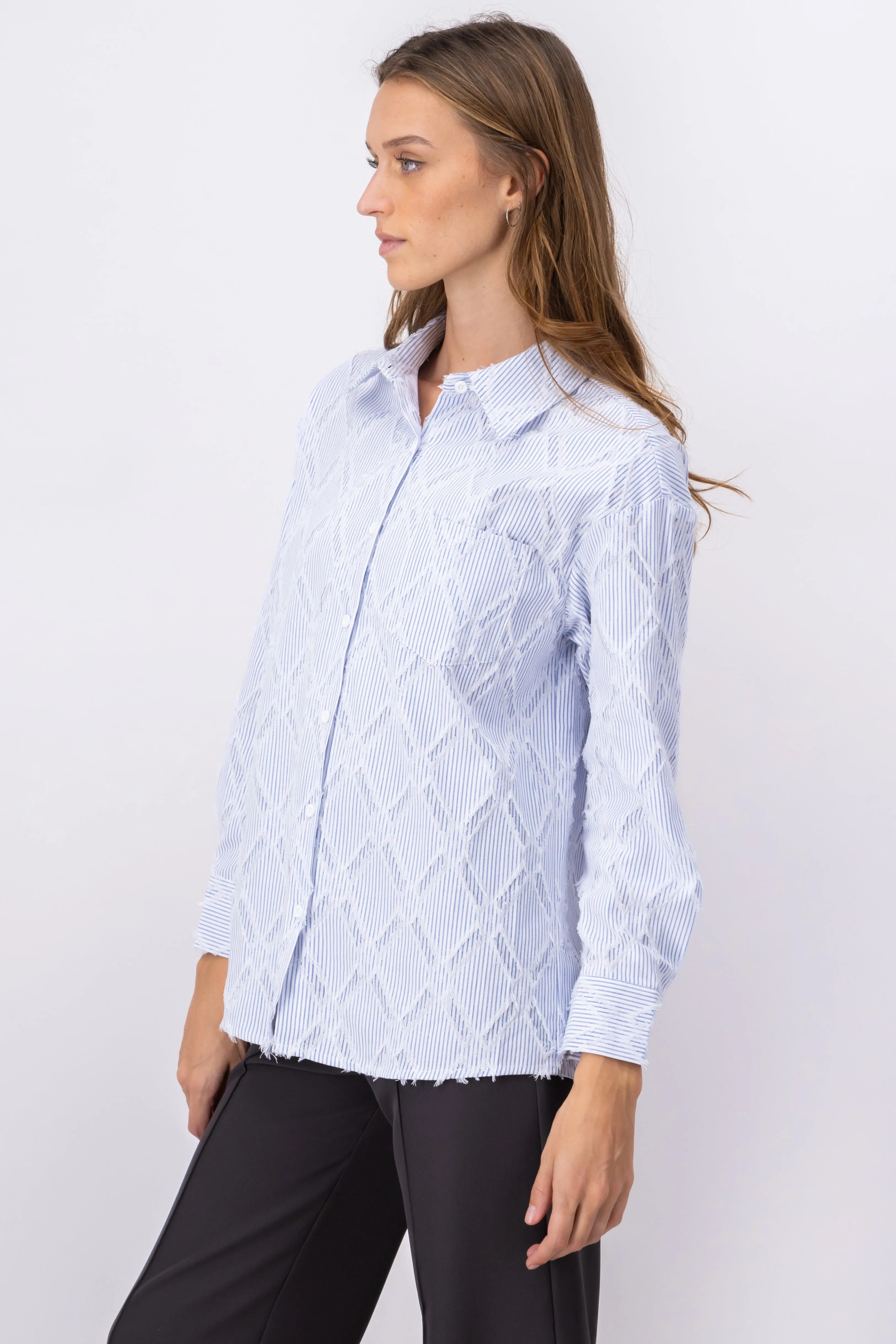 Camisa texturizada rombos flecos sold by Shasa product image thumbnail 3