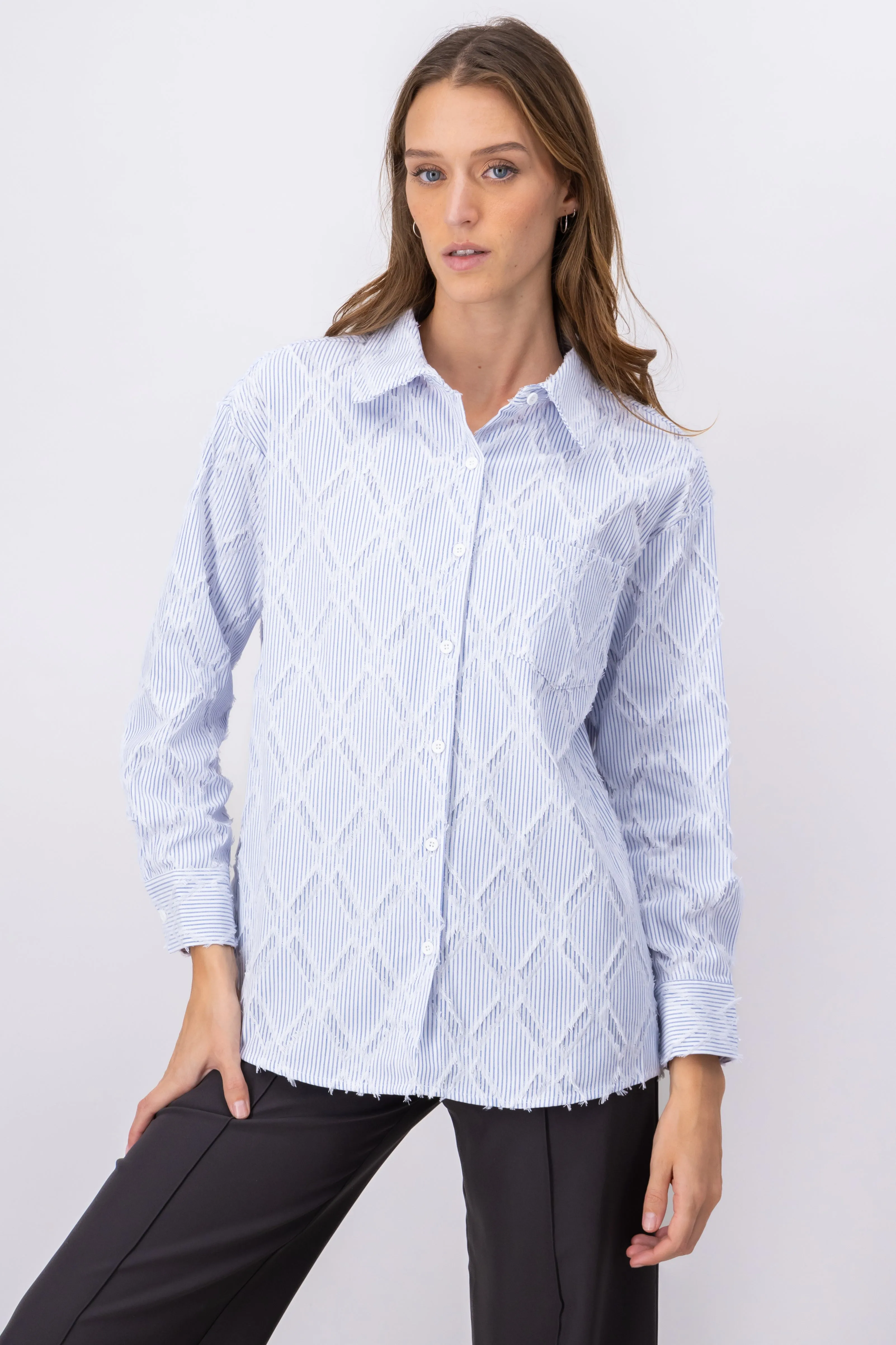 Camisa texturizada rombos flecos sold by Shasa product image thumbnail 2