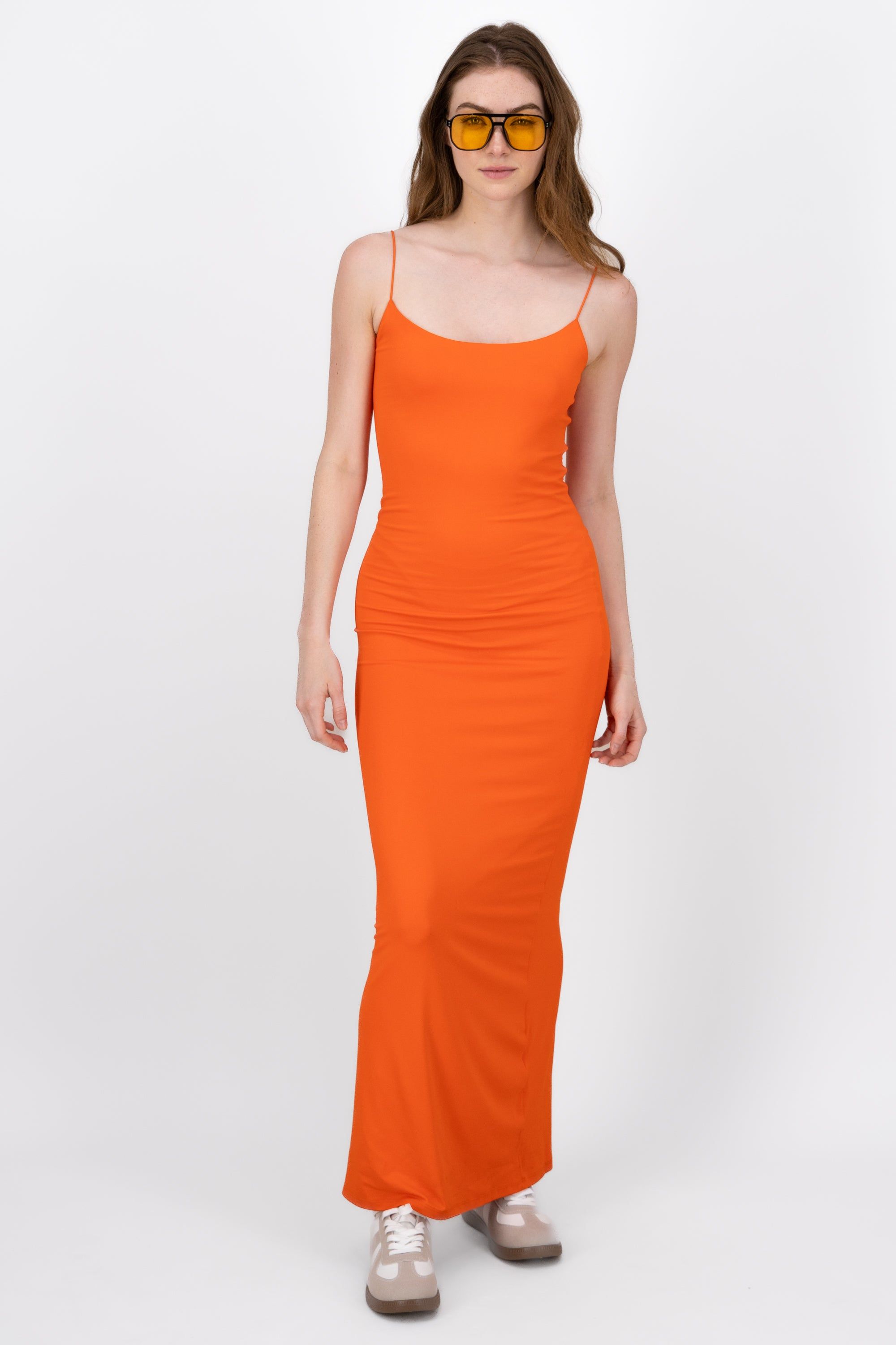 Maxi Vestido Liso Tirantes sold by Shasa