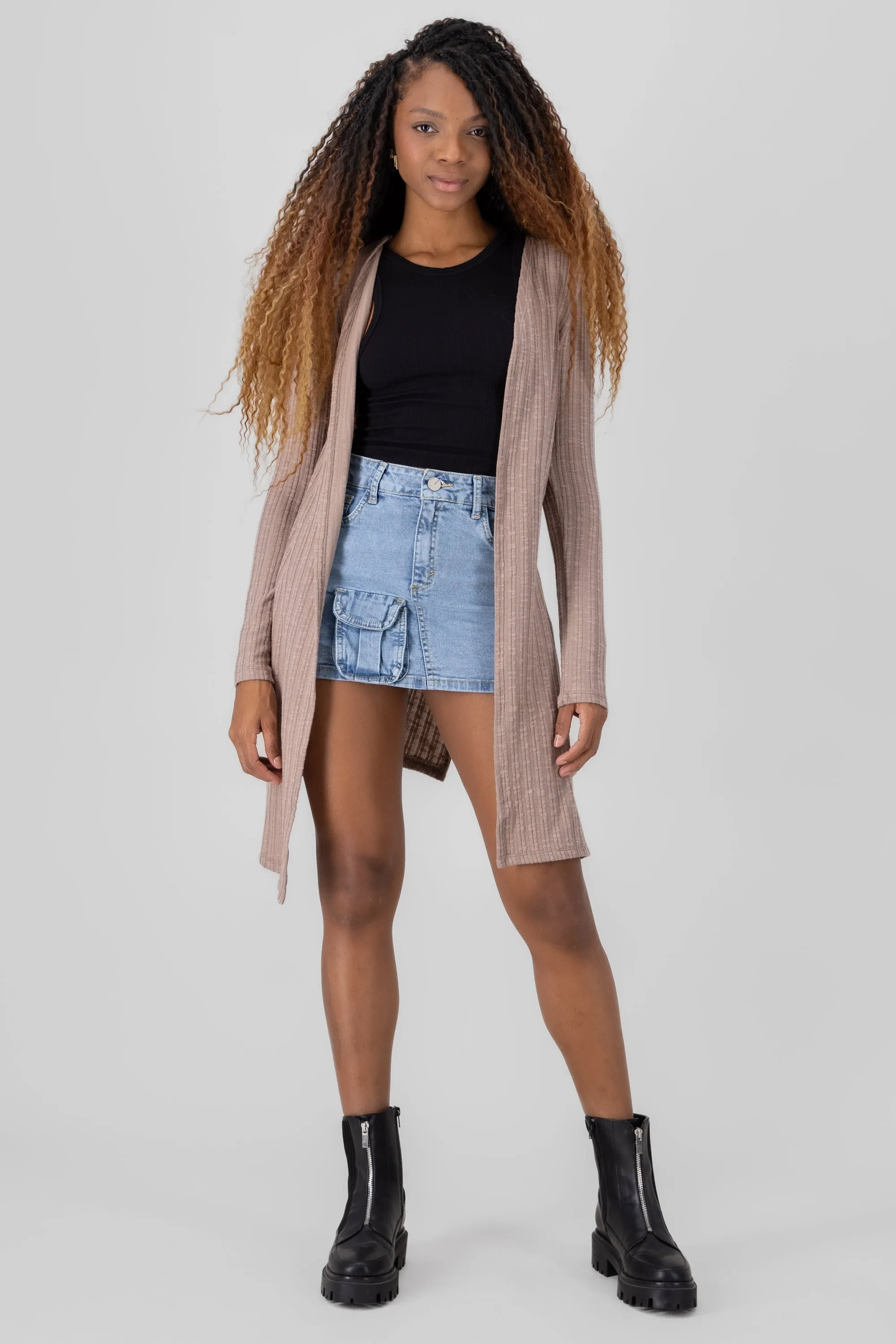 Cardigan largo delgado sold by Shasa