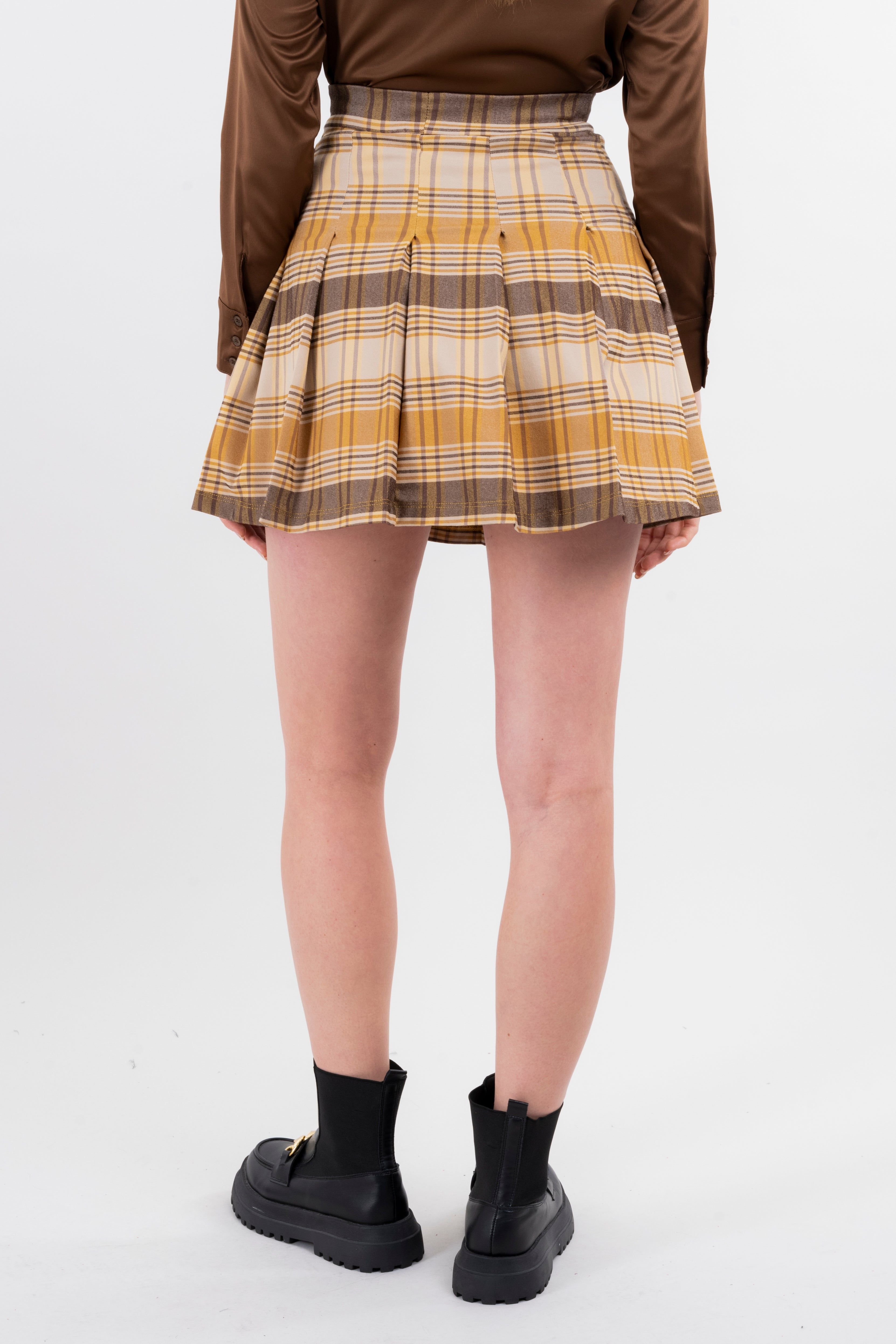 Falda mini cuadros sold by Shasa product image thumbnail 4