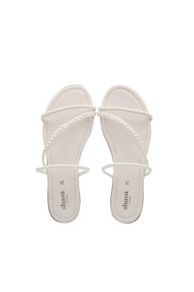 Sandalia pala tiras trenza sold by Shasa