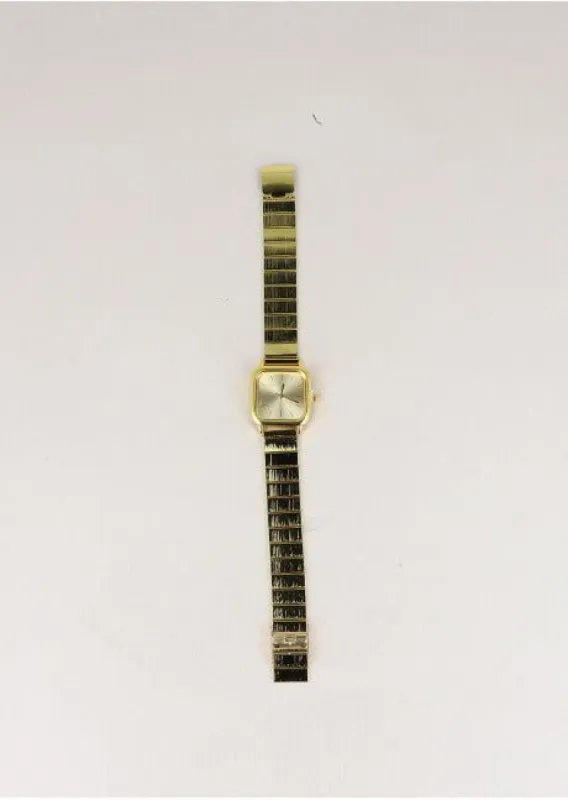 Reloj analógico caja cuadrada sold by Shasa