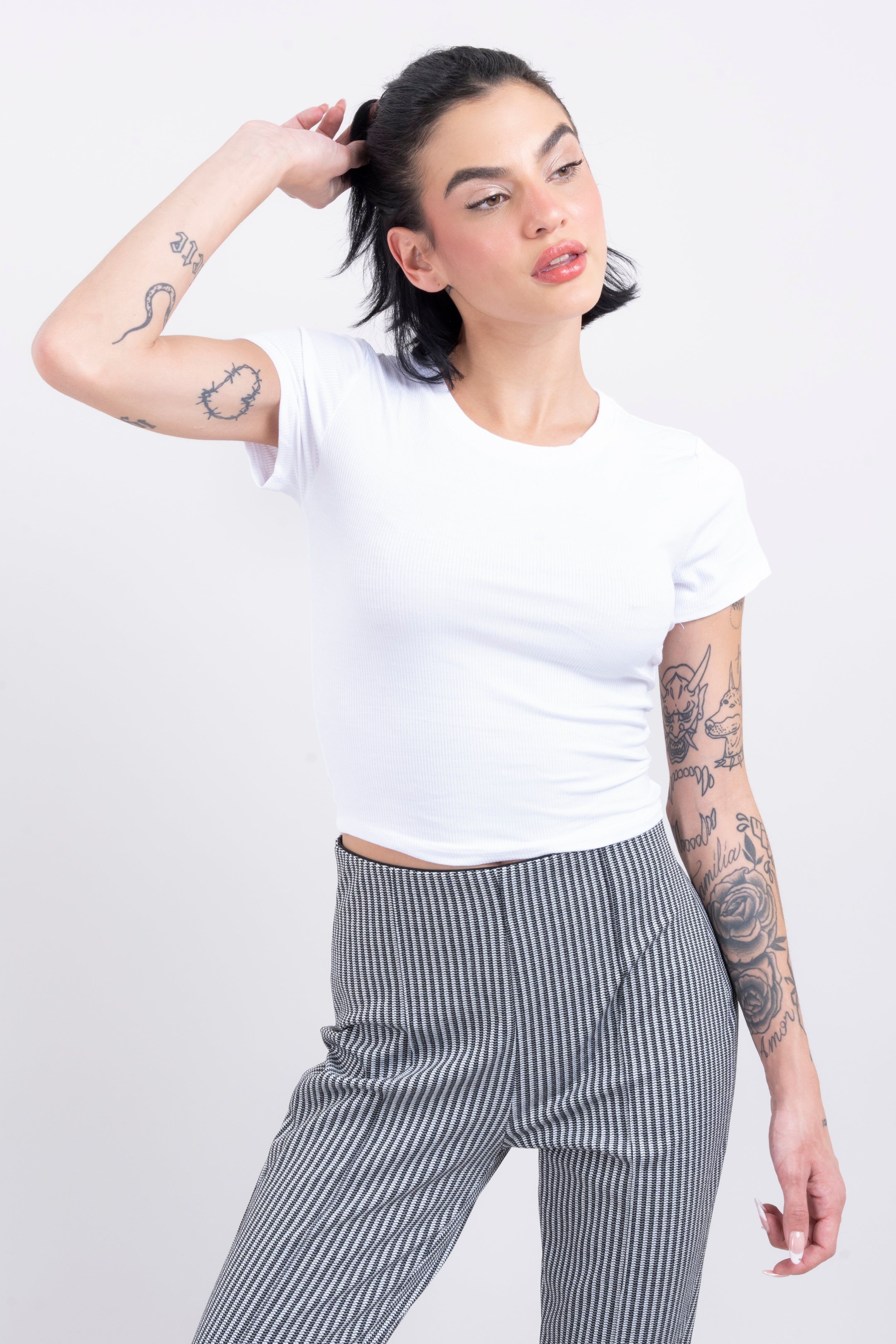 Top liso manga corta rib sold by Shasa product image thumbnail 5