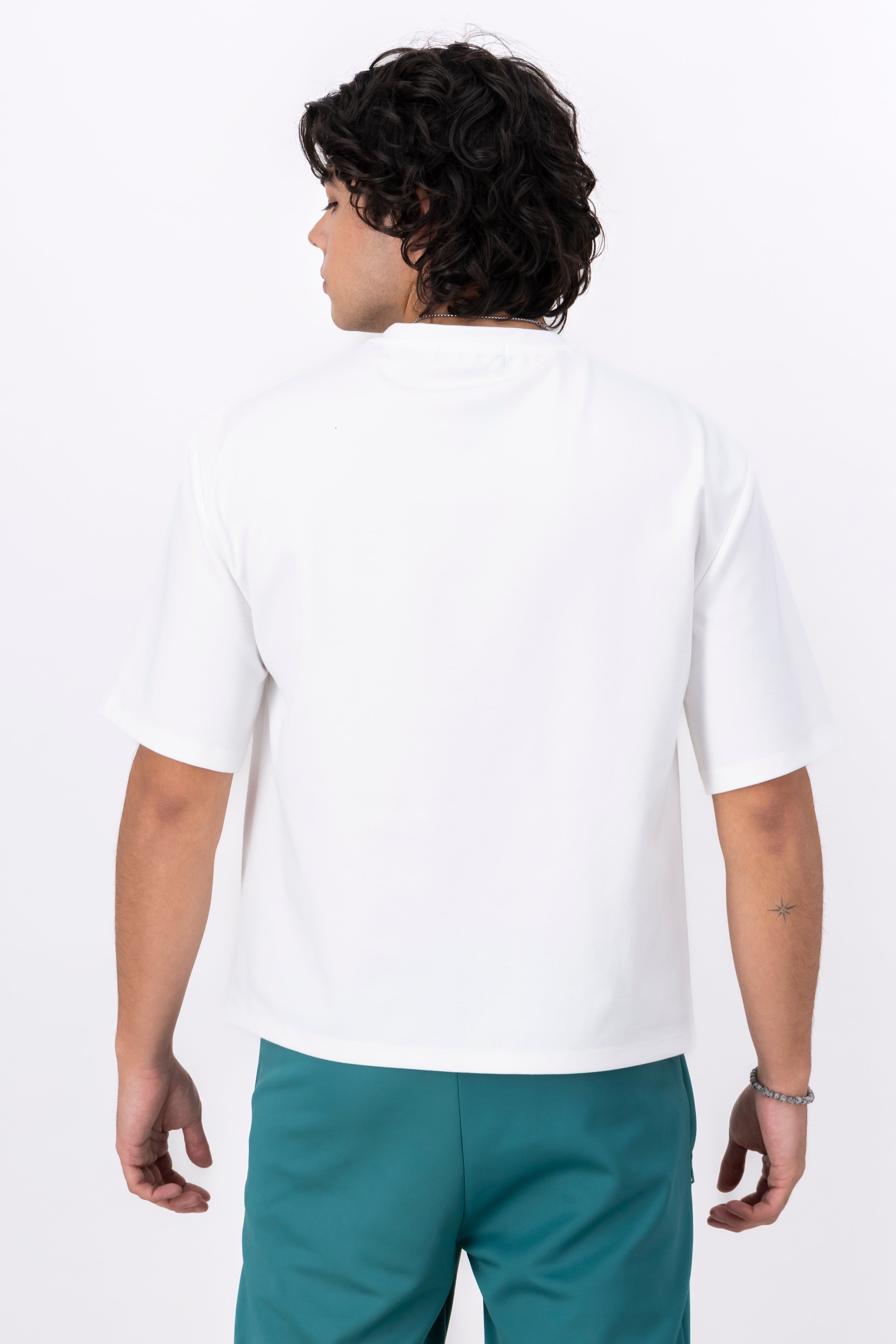 Playera boxy manga corta sold by Shasa product image thumbnail 4