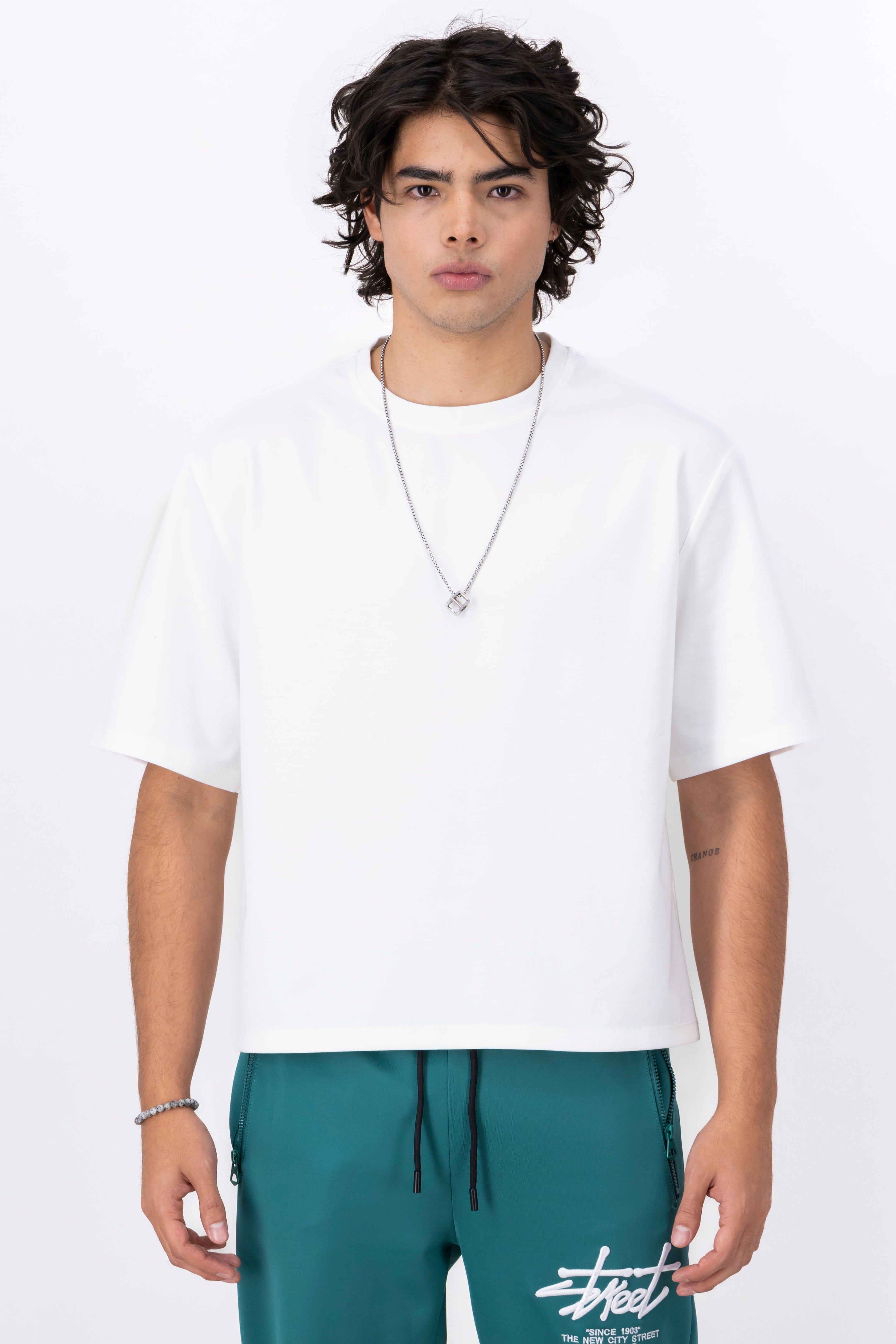 Playera boxy manga corta sold by Shasa product image thumbnail 2