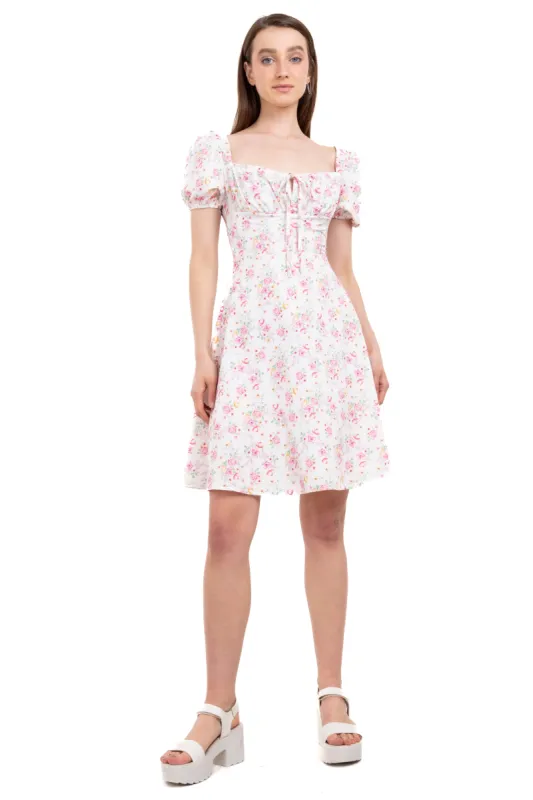 Vestido mini manga corta flores sold by Shasa