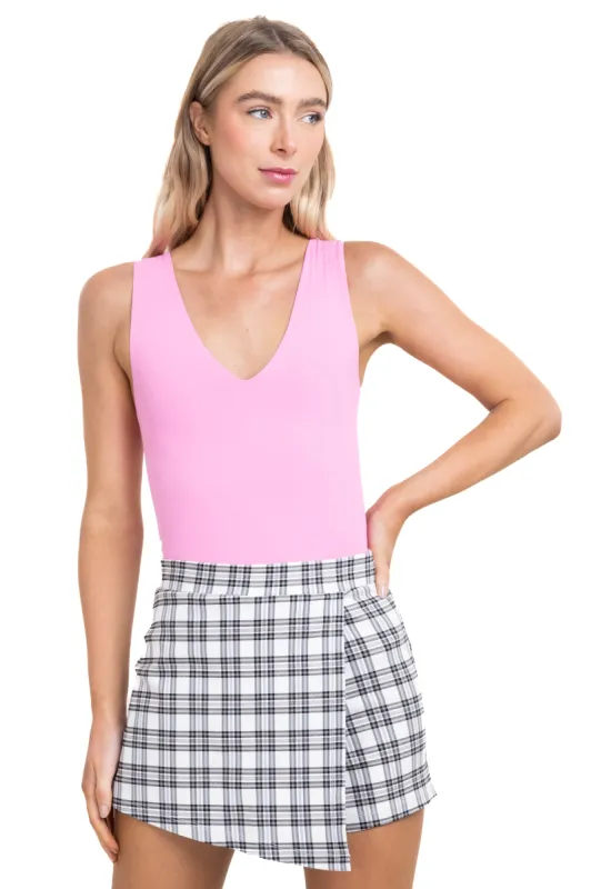 Bodysuit sin manga detalle cuello sold by Shasa