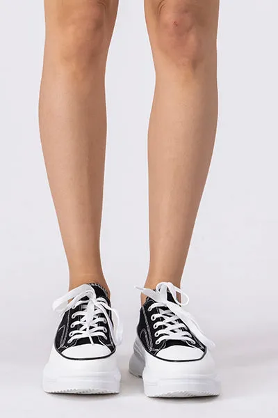 Tenis canvas plataforma chunky sold by Shasa product image thumbnail 2