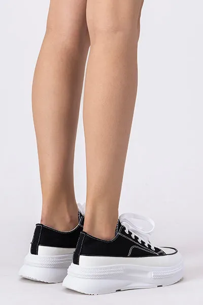 Tenis canvas plataforma chunky sold by Shasa product image thumbnail 4