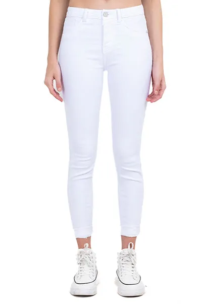 Jeans skinny dobladillo destrucción sold by Shasa