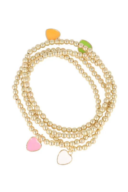 Set 5 Pulseras Corazon sold by Shasa