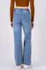 Jeans Straight Destrucción Rodilla sold by Shasa