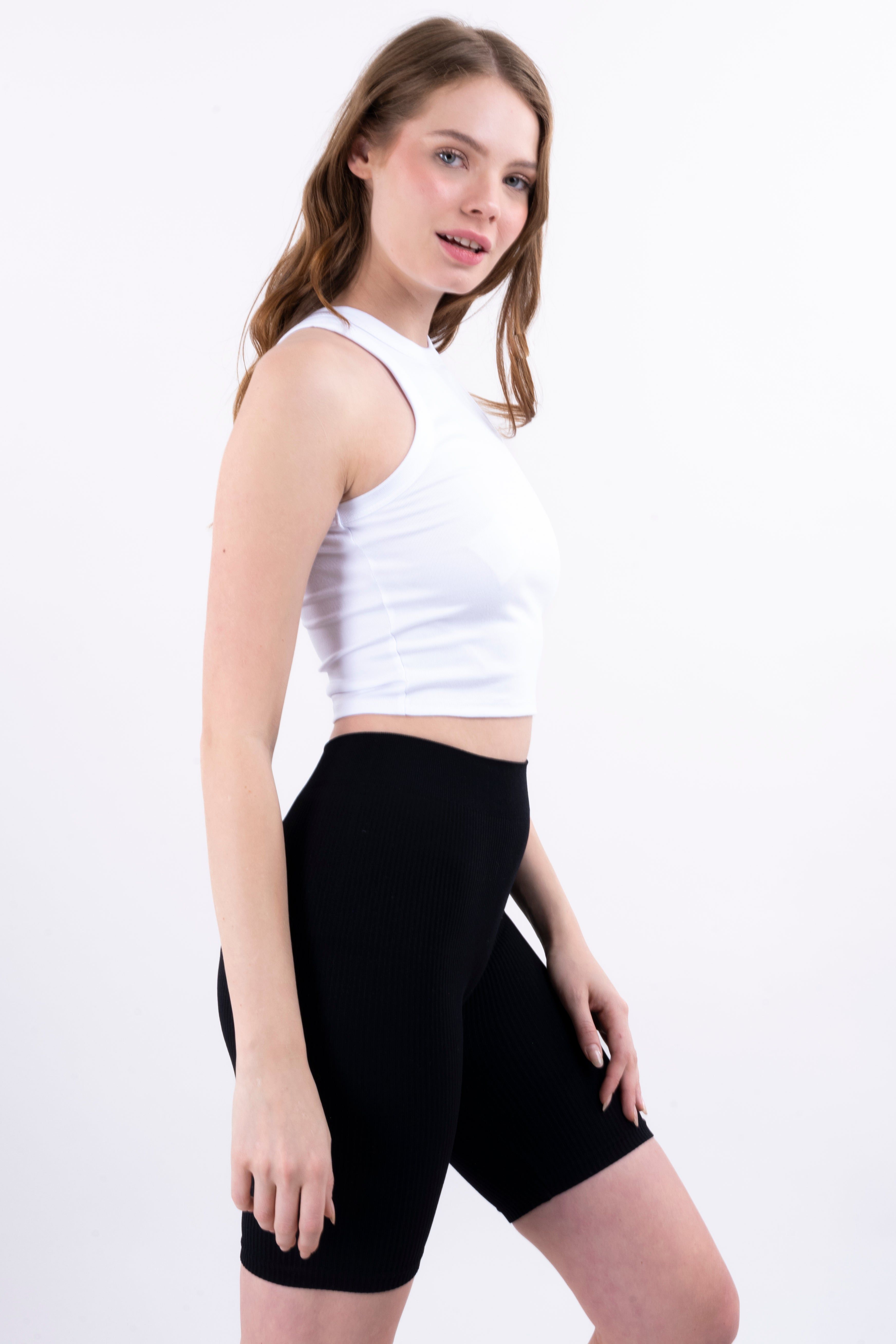 Top liso cuello redondo sold by Shasa product image thumbnail 3