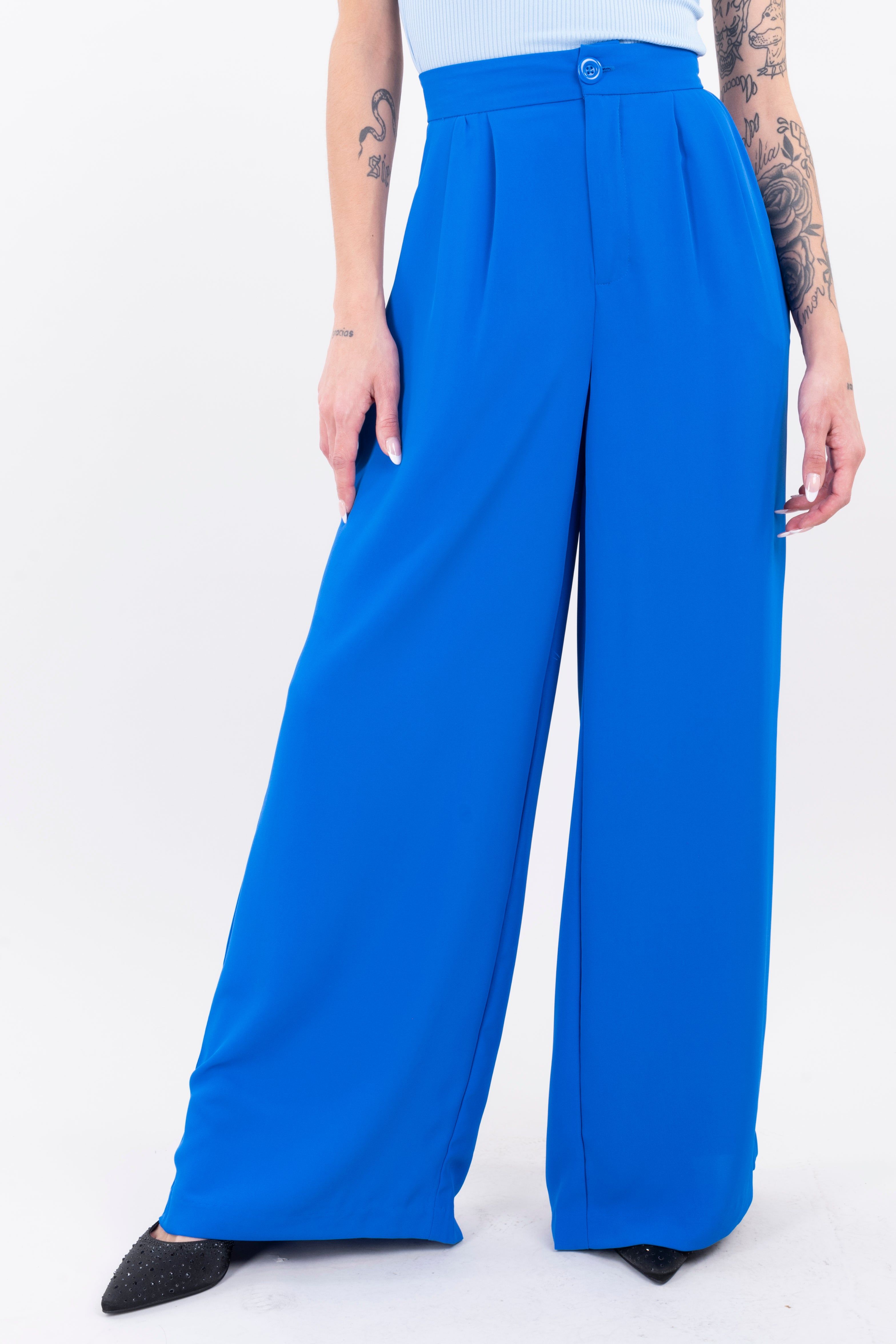 Pantalón amplio liso botón sold by Shasa