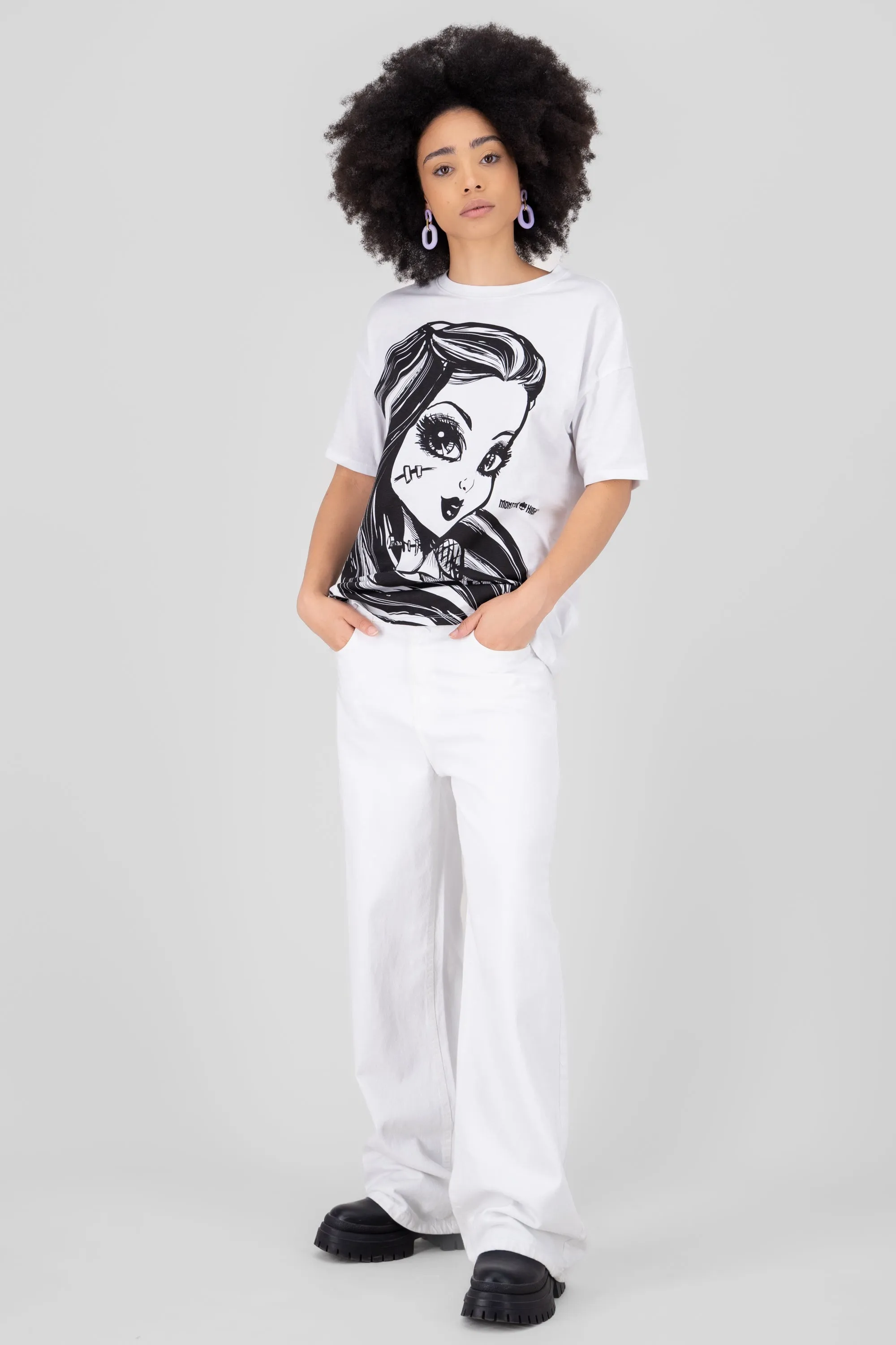 Playera over frankie sold by Shasa