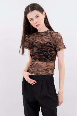 Top mesh animal print cuello sold by Shasa