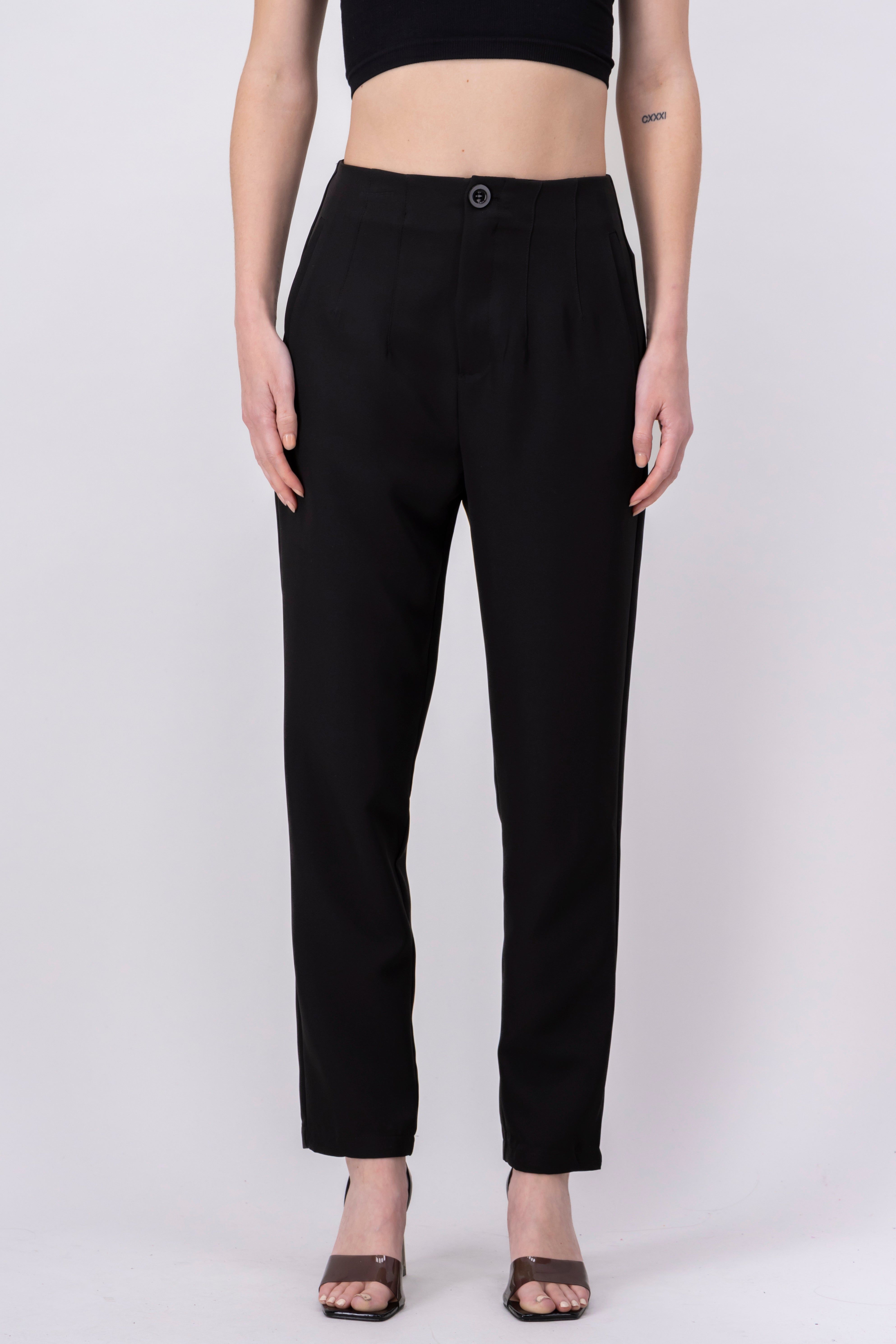 Pantalón pinzas botón sold by Shasa product image thumbnail 2