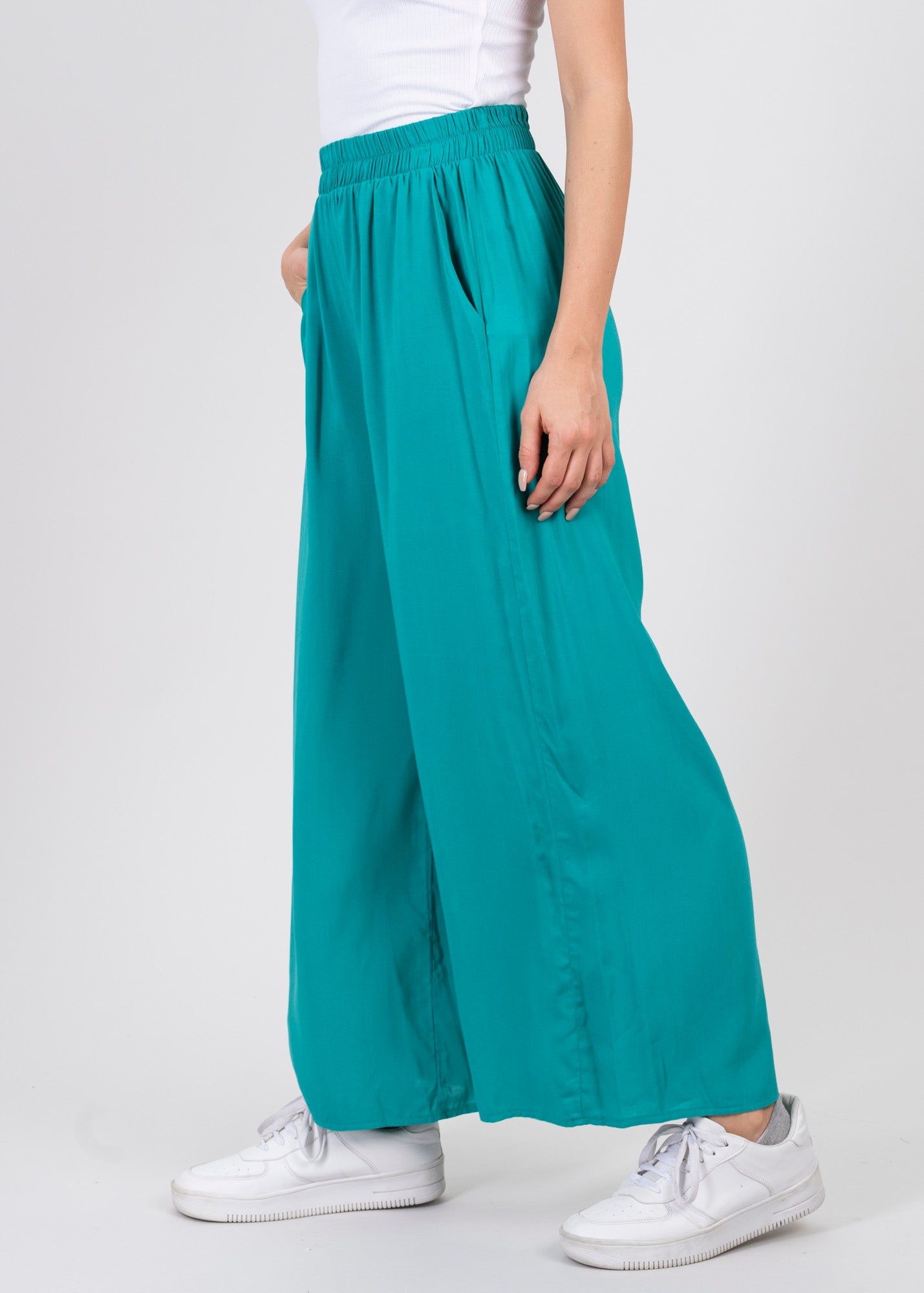 Pantalón wide leg cintura alta fruncida sold by Shasa product image thumbnail 3