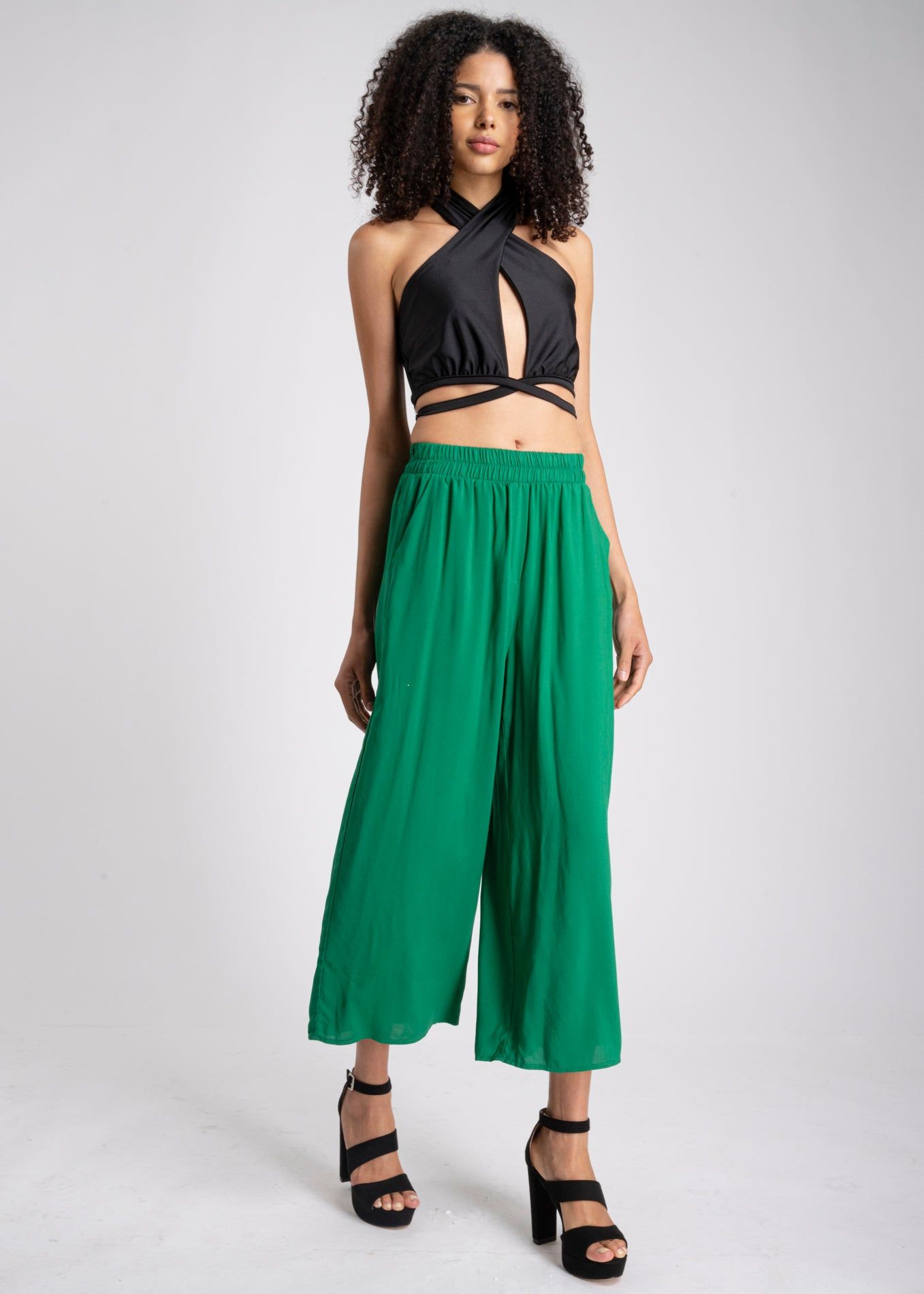 Pantalón wide leg cintura alta fruncida sold by Shasa product image thumbnail 5