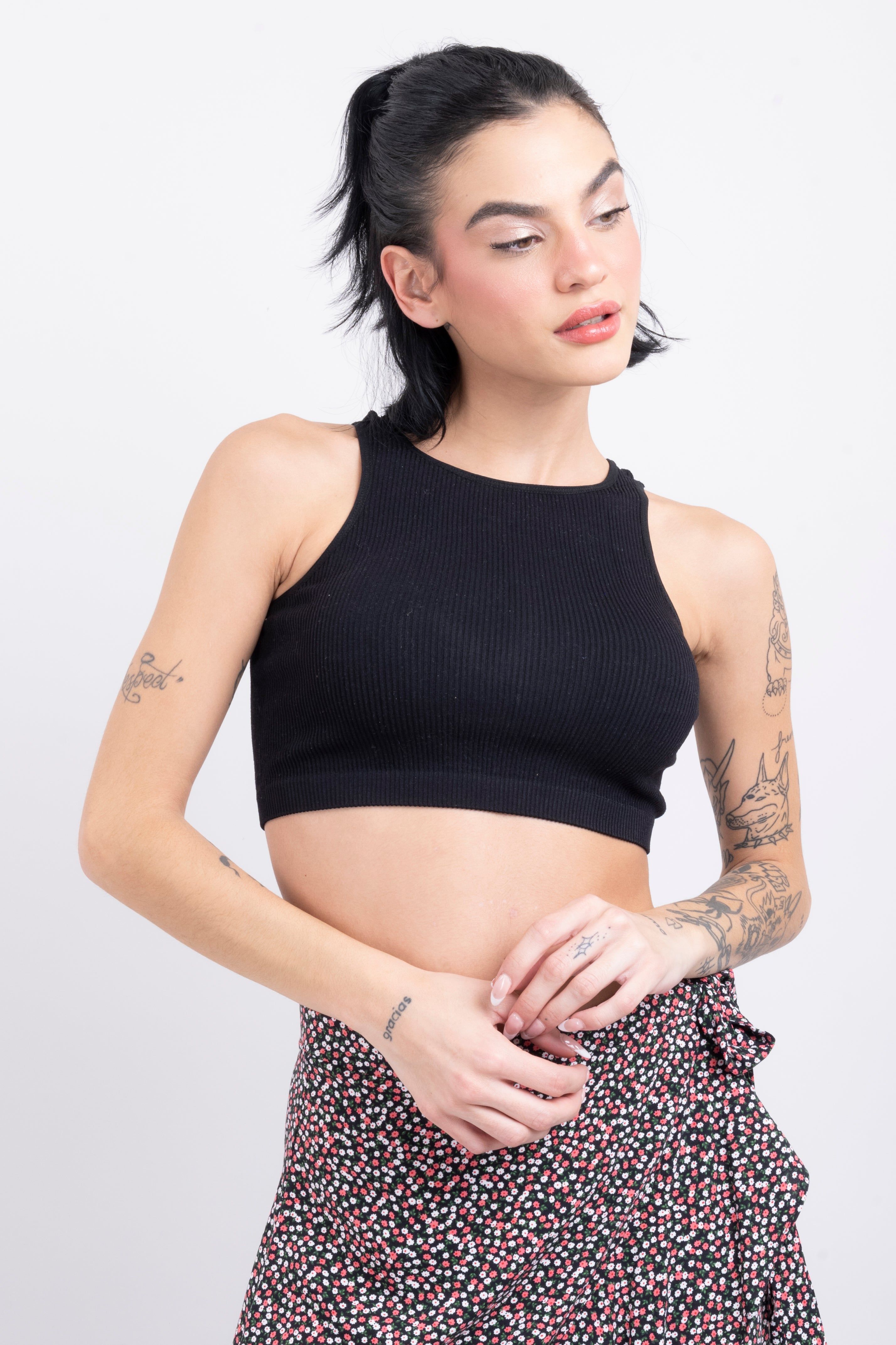 Top tank acanalado sold by Shasa