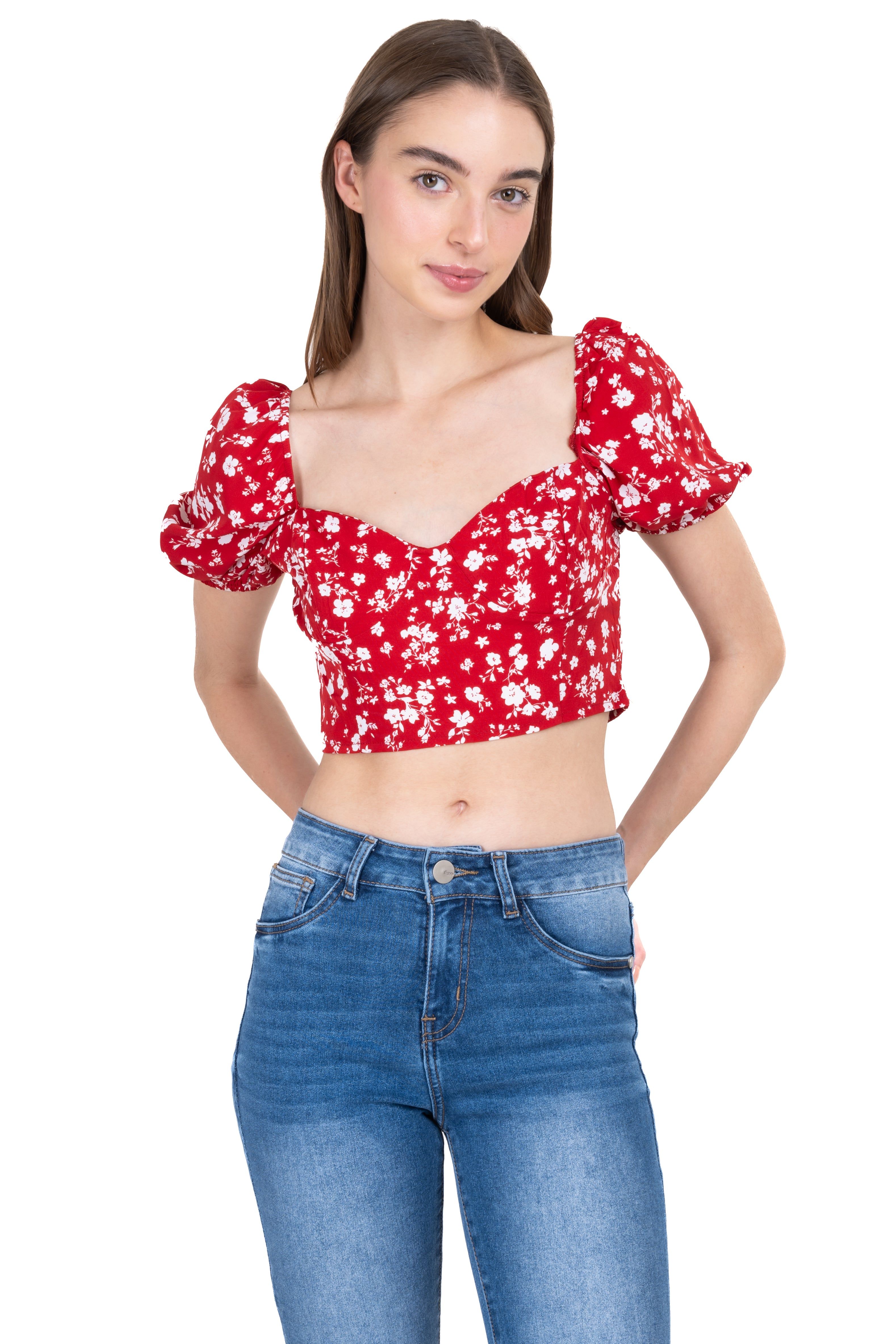 Blusa flores manga abullonada sold by Shasa