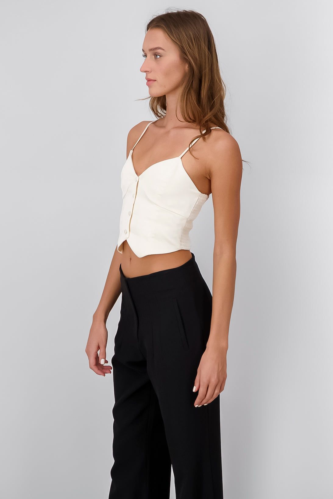 Top Tirantes Cuello V Con Botones sold by Shasa product image thumbnail 3