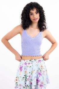 Top rib liso tirantes encaje sold by Shasa