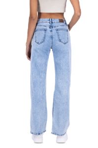 Jeans straight corte rodillas sold by Shasa