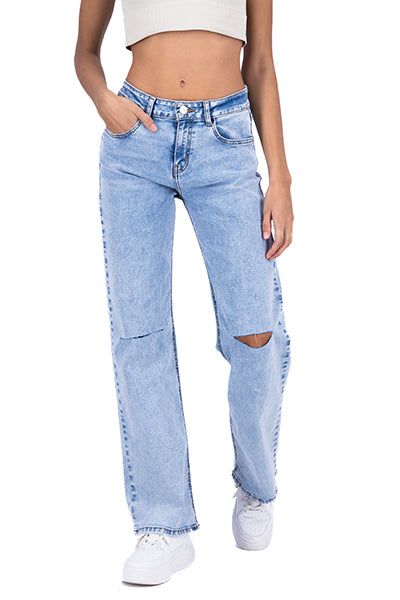 Jeans straight corte rodillas sold by Shasa