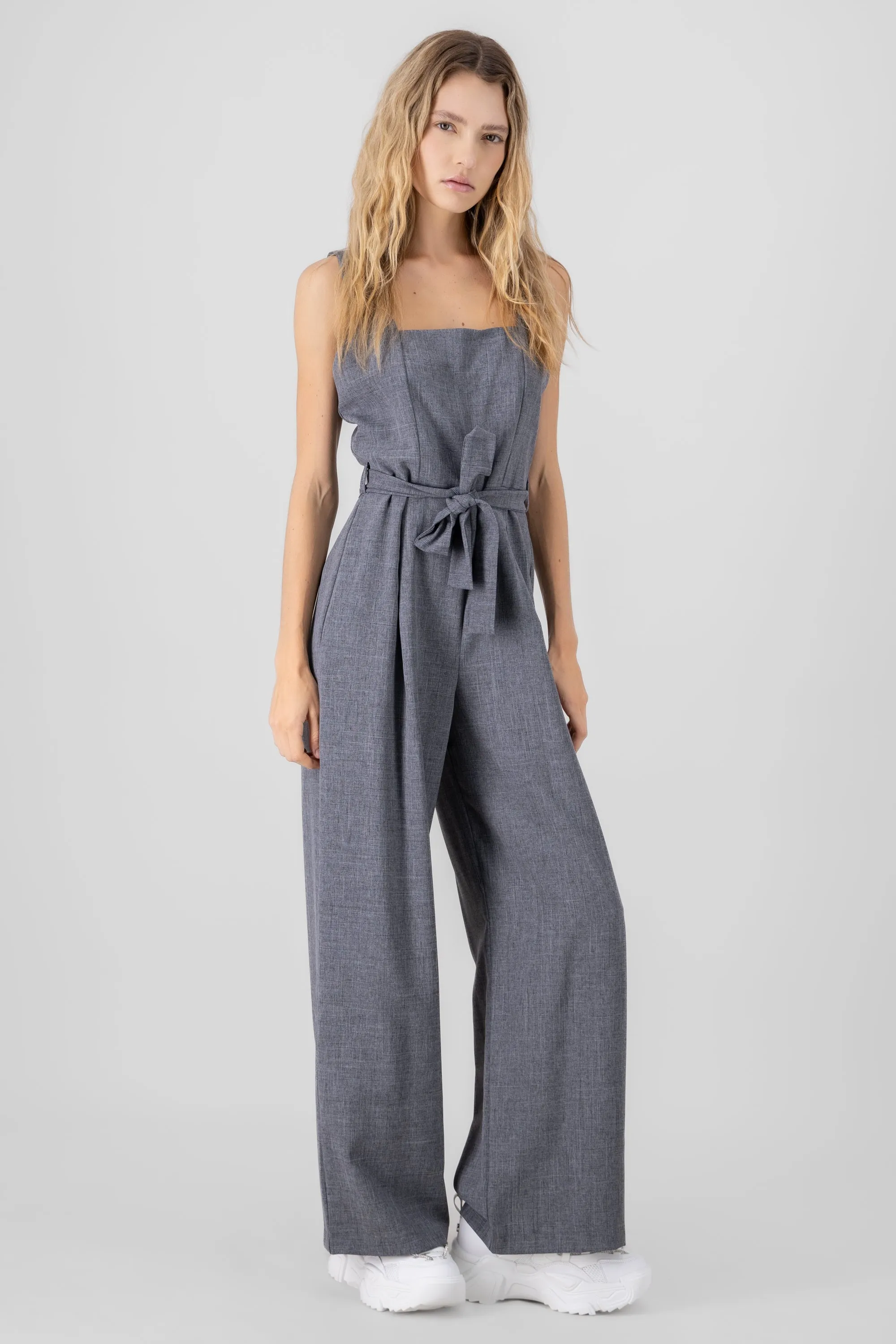 Jumpsuit tirantes detalle cinturon sold by Shasa product image thumbnail 3