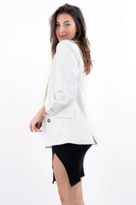 Saco botones bolsillo solapa sold by Shasa