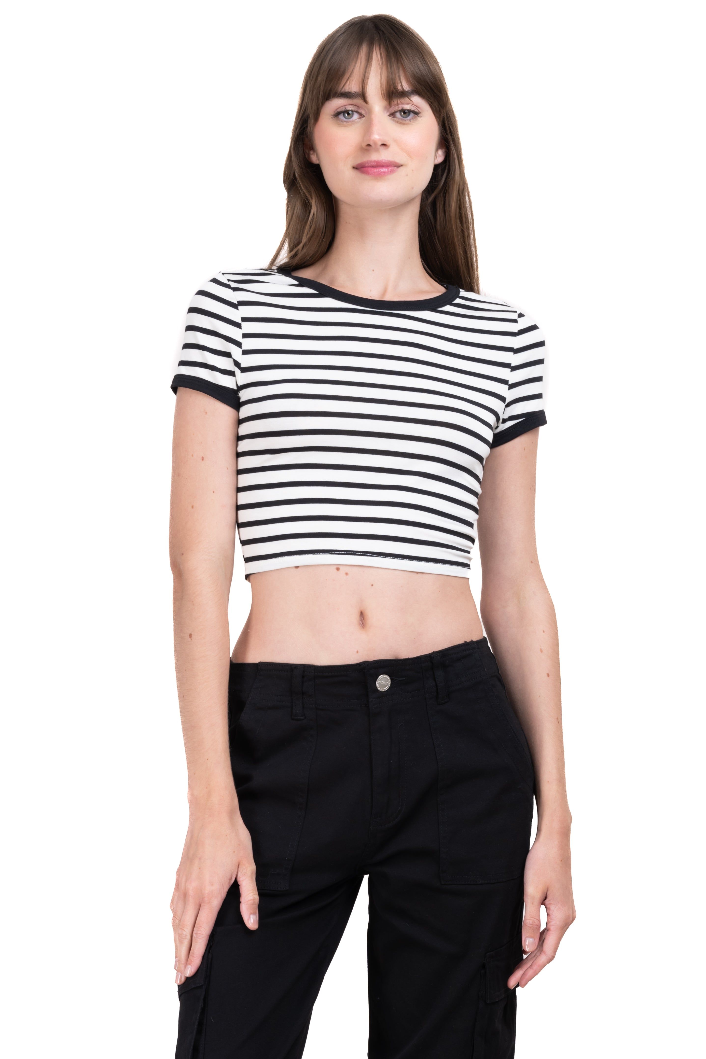 Playera crop líneas bicolor sold by Shasa product image thumbnail 2