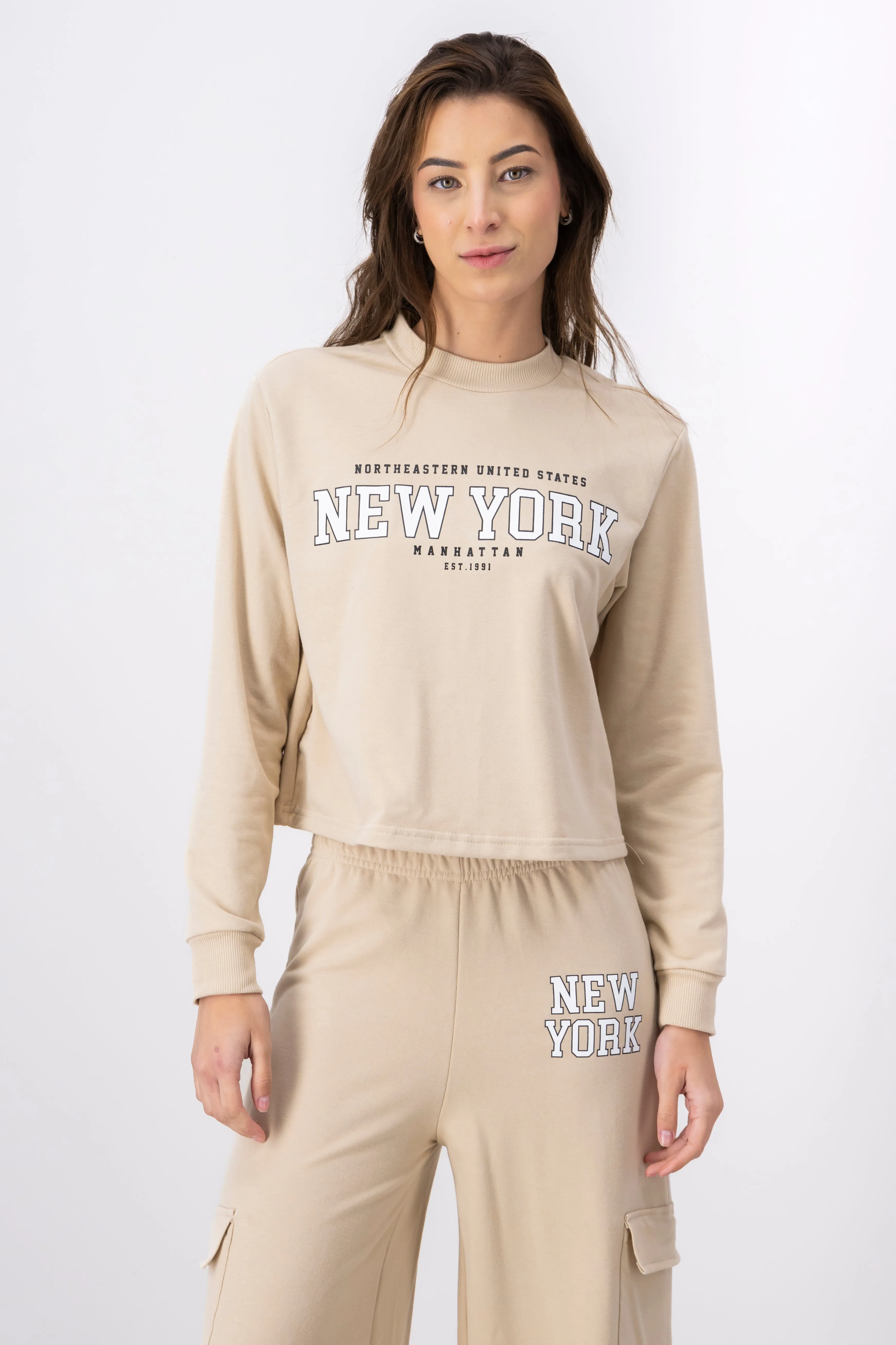 Sudadera crop boxy New York sold by Shasa