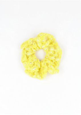 Scrunchie flores bordadas sold by Shasa