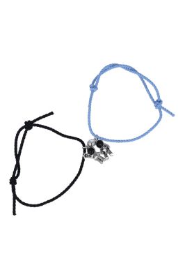 Set 2 pulsera astronautas sold by Shasa