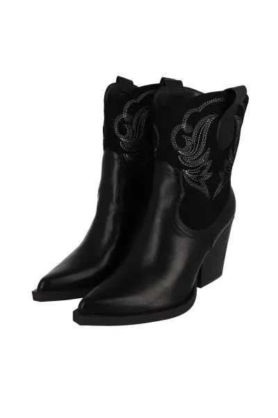 Botín vaquero suede costuras efecto piel sold by Shasa product image thumbnail 3