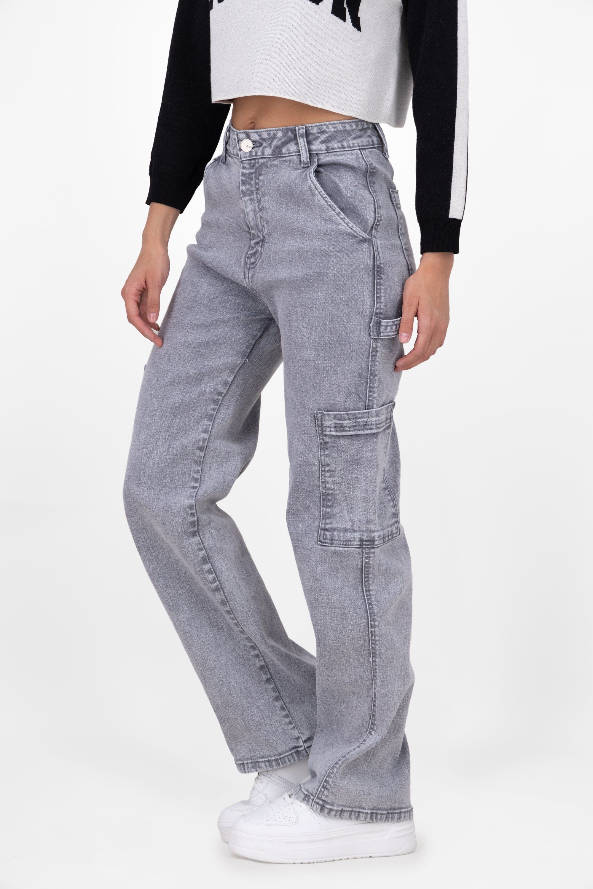 Jeans Cargo 2 Bolsas Parche sold by Shasa product image thumbnail 3