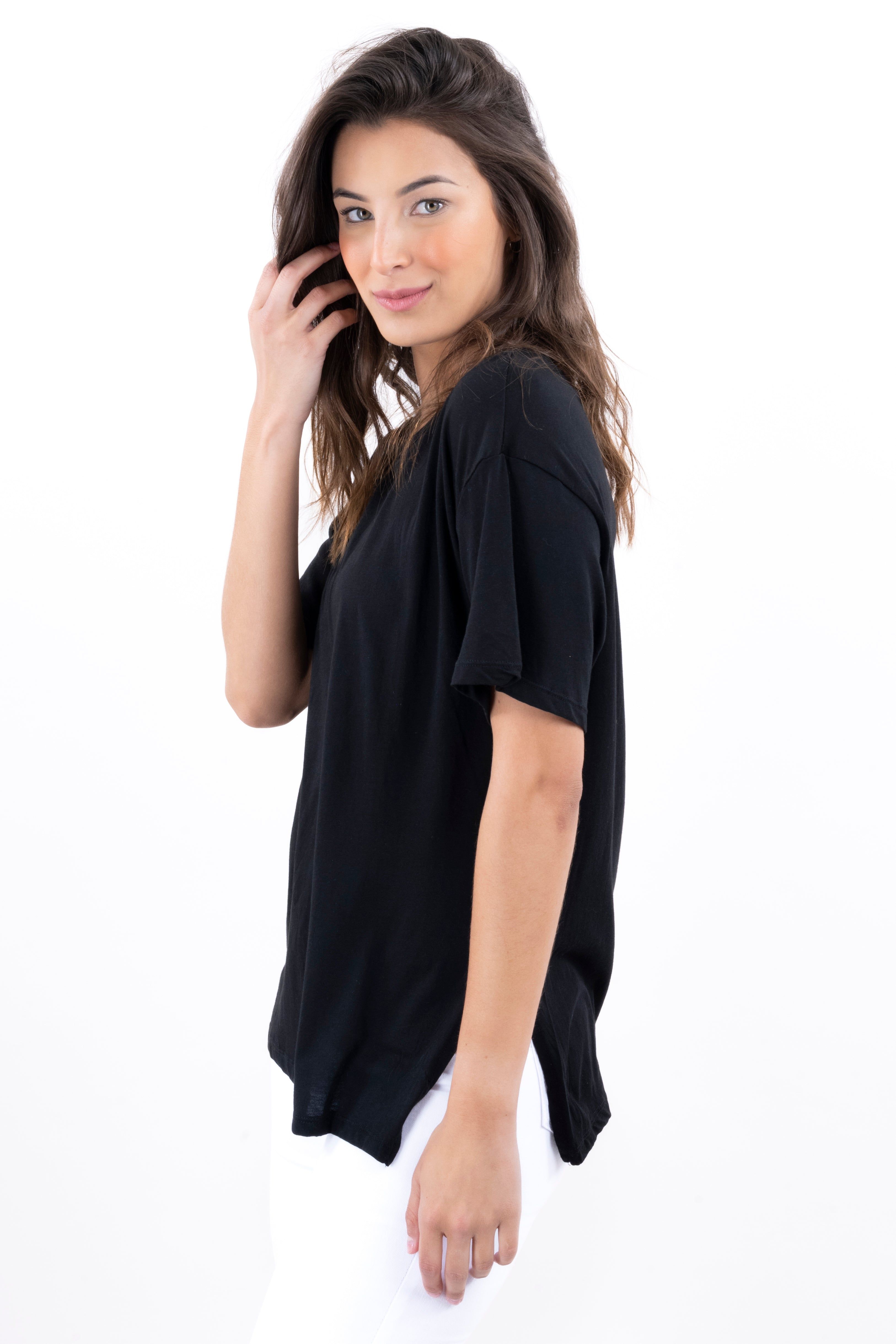 Playera amplia manga corta abertura sold by Shasa product image thumbnail 3