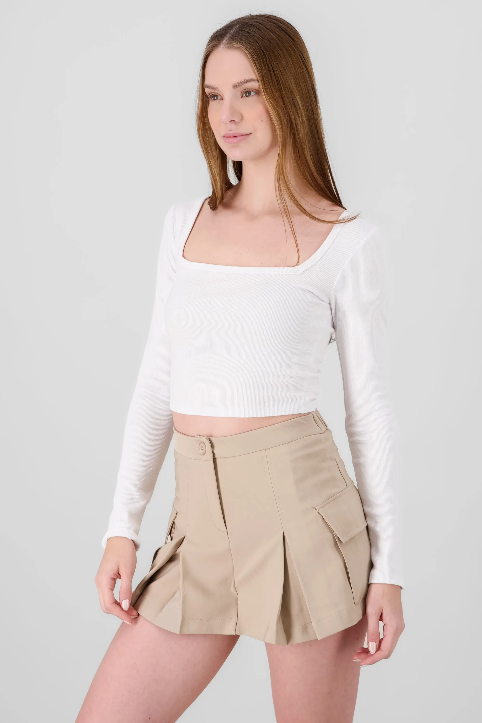 Top manga larga escote cuadrado sold by Shasa product image thumbnail 3