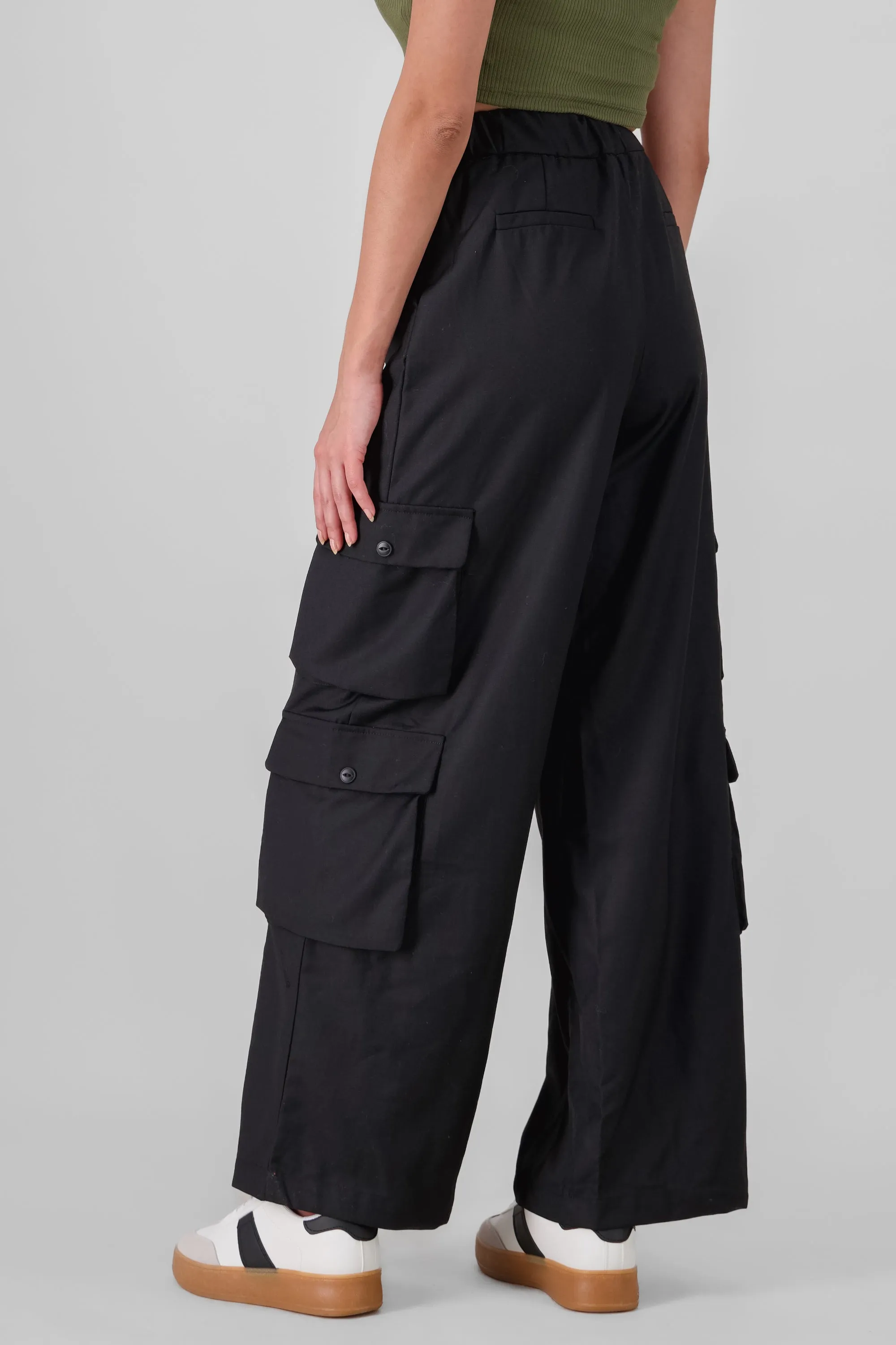Pantalon cargo detalle cinturon sold by Shasa product image thumbnail 4