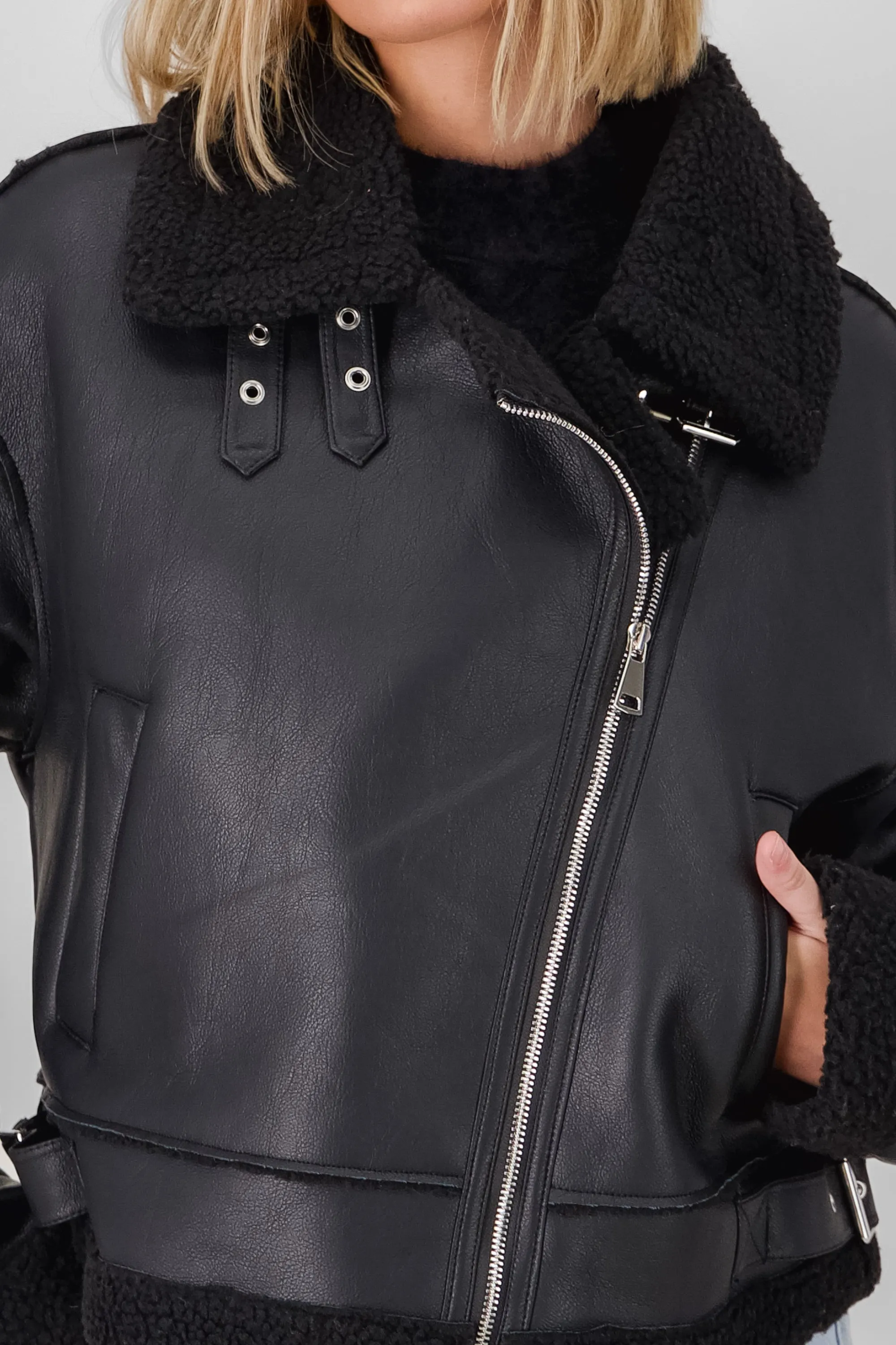 CHAMARRA BIKER BORREGO sold by Shasa product image thumbnail 5