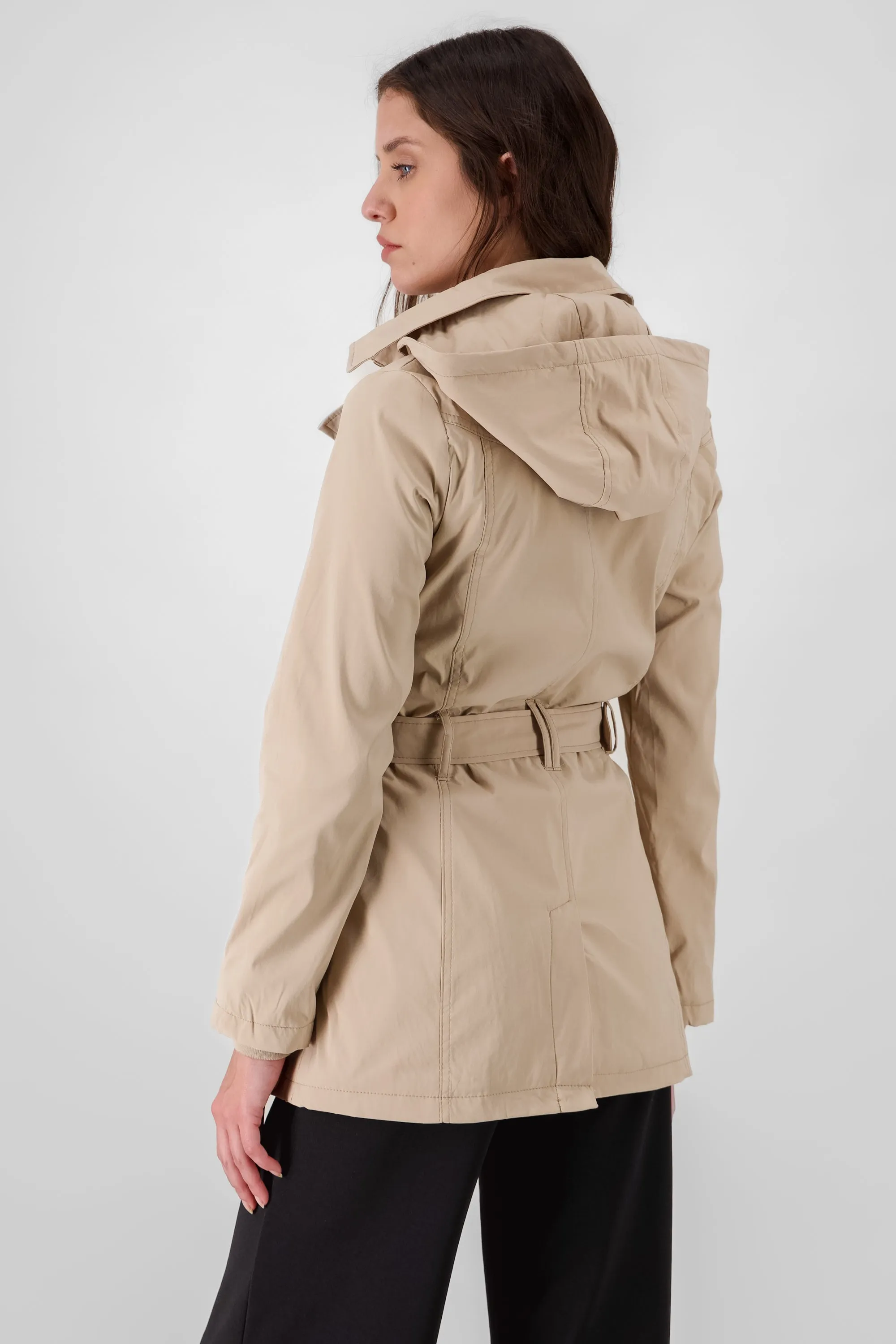 Gabardina monocolor botones cinturón sold by Shasa product image thumbnail 4