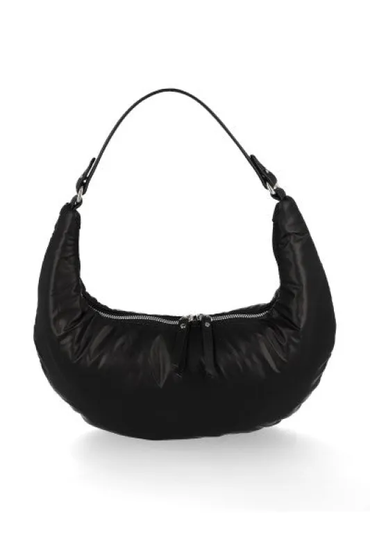 Bolsa hobo capitonada sold by Shasa