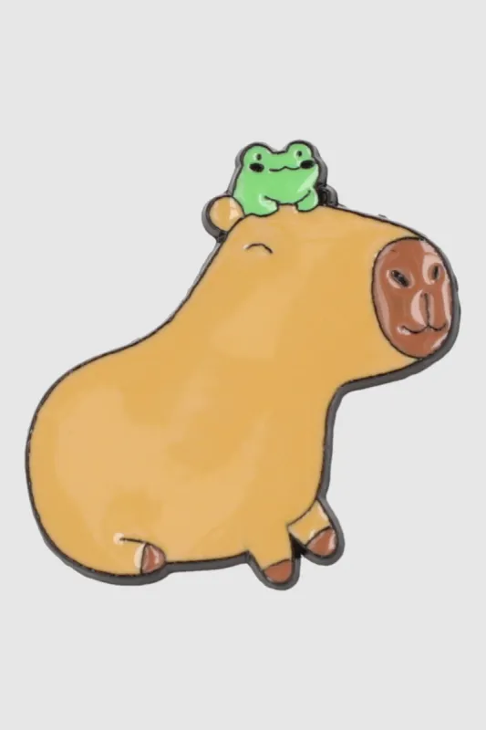 Pin capibara con ranita sold by Shasa