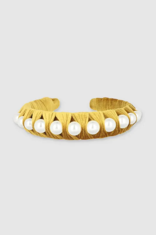 Diadema velvet perlas max sold by Shasa